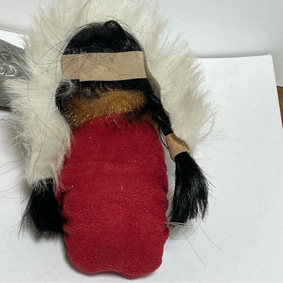 Native American Inspired Porcelain 6’inches Wrap  Papoose Red Moccasin - Picture 2 of 4